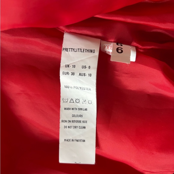 Red Puffer Jacket Pretty Little Thing - Picture 5 of 5